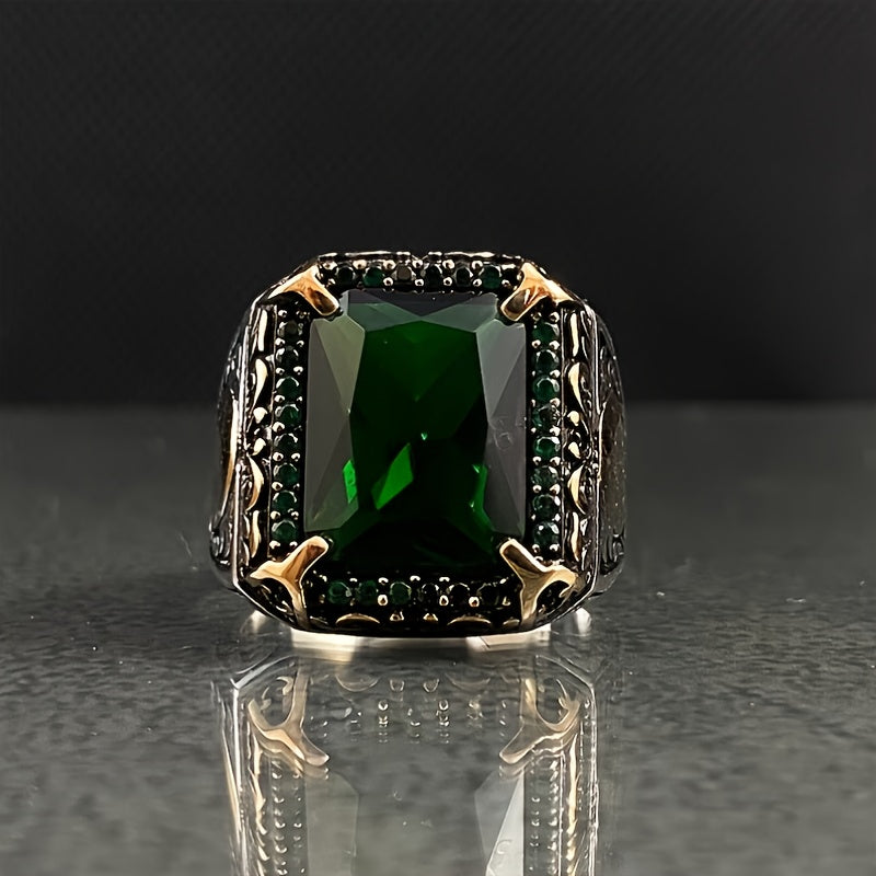 Alloy ring with synthetic stone decoration